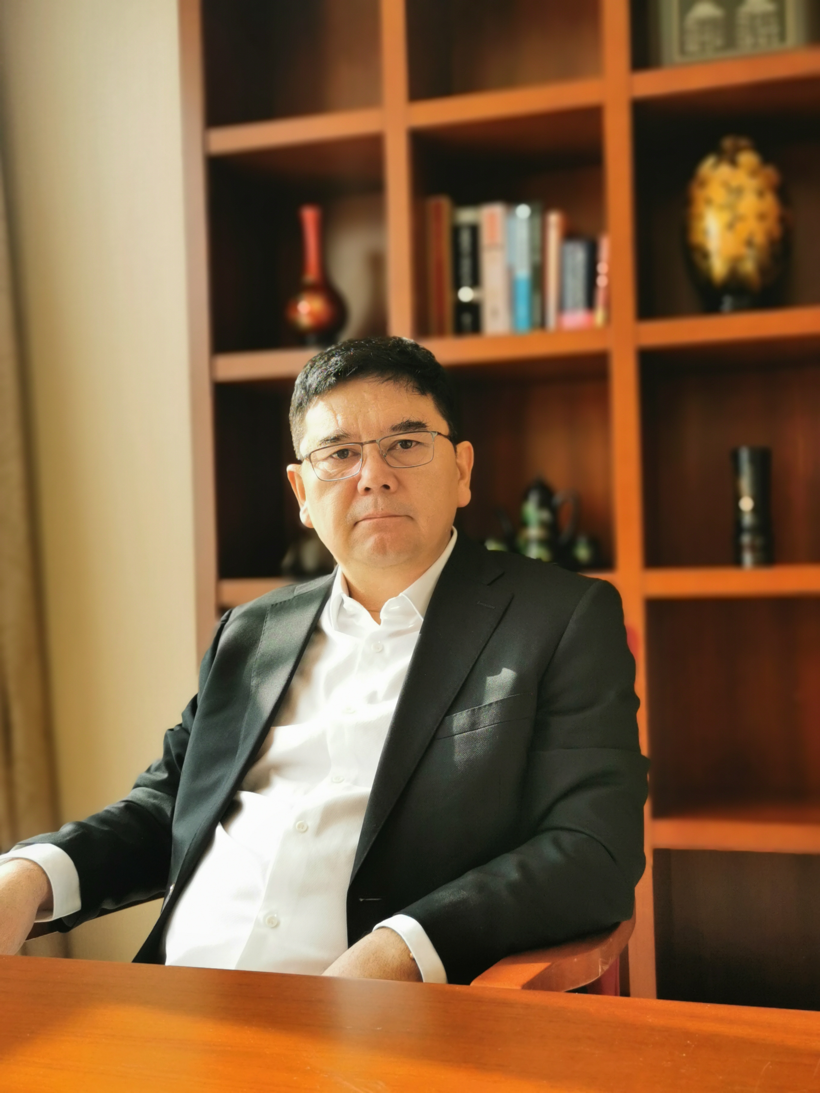常务副会长朱志伟